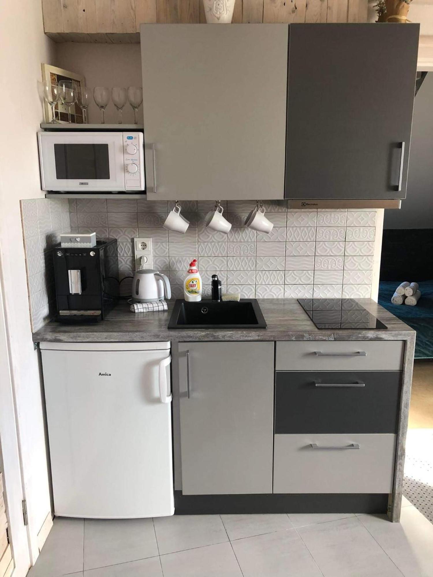 Dp Art Residence - Self Check In Kaunas Rum bild